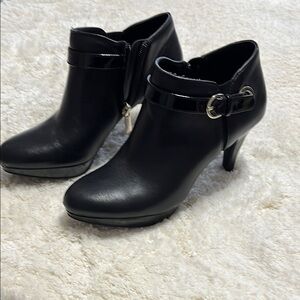 Bandolino Black Ankle Boots
